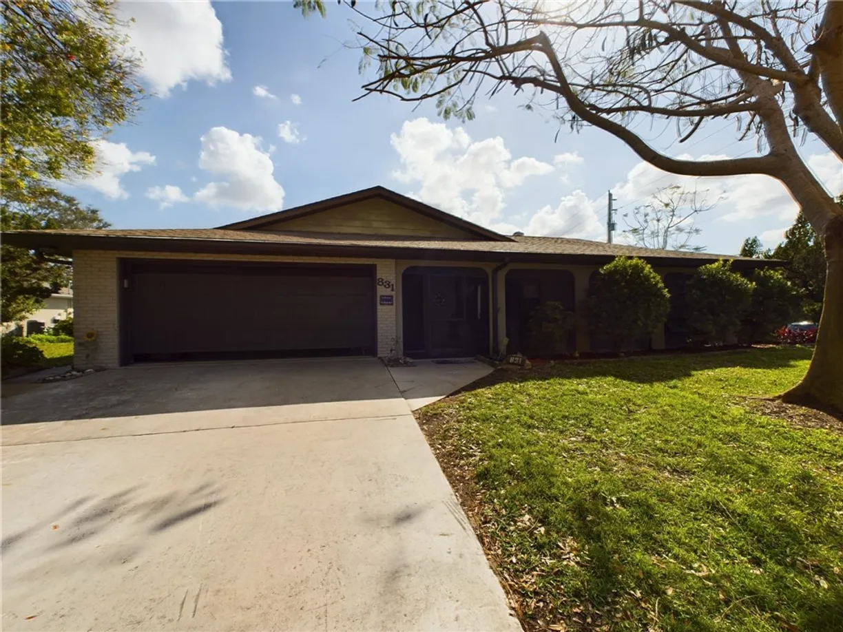 South Florida Real Estate | View 831 Clearmont | 2 Beds, 2 Baths