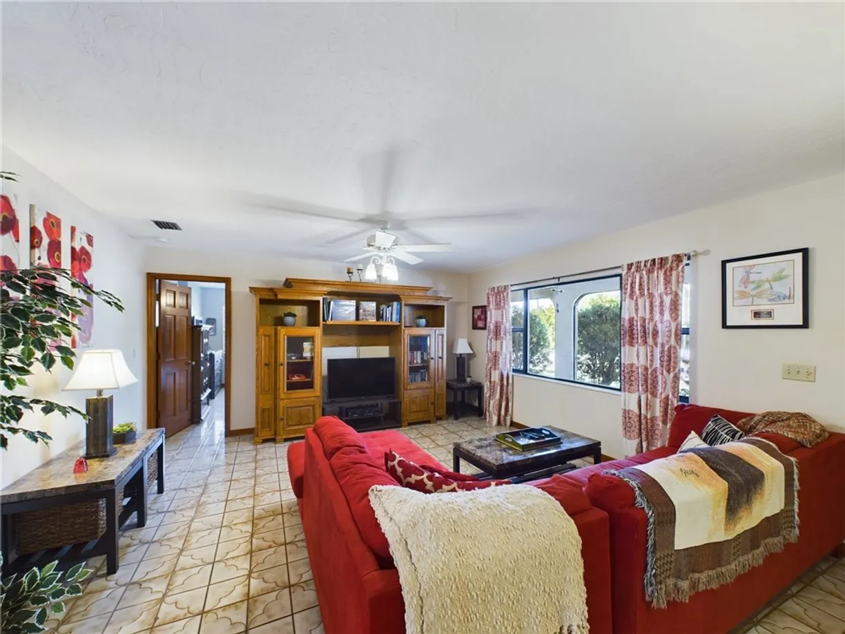 South Florida Real Estate | View 831 Clearmont | Listing