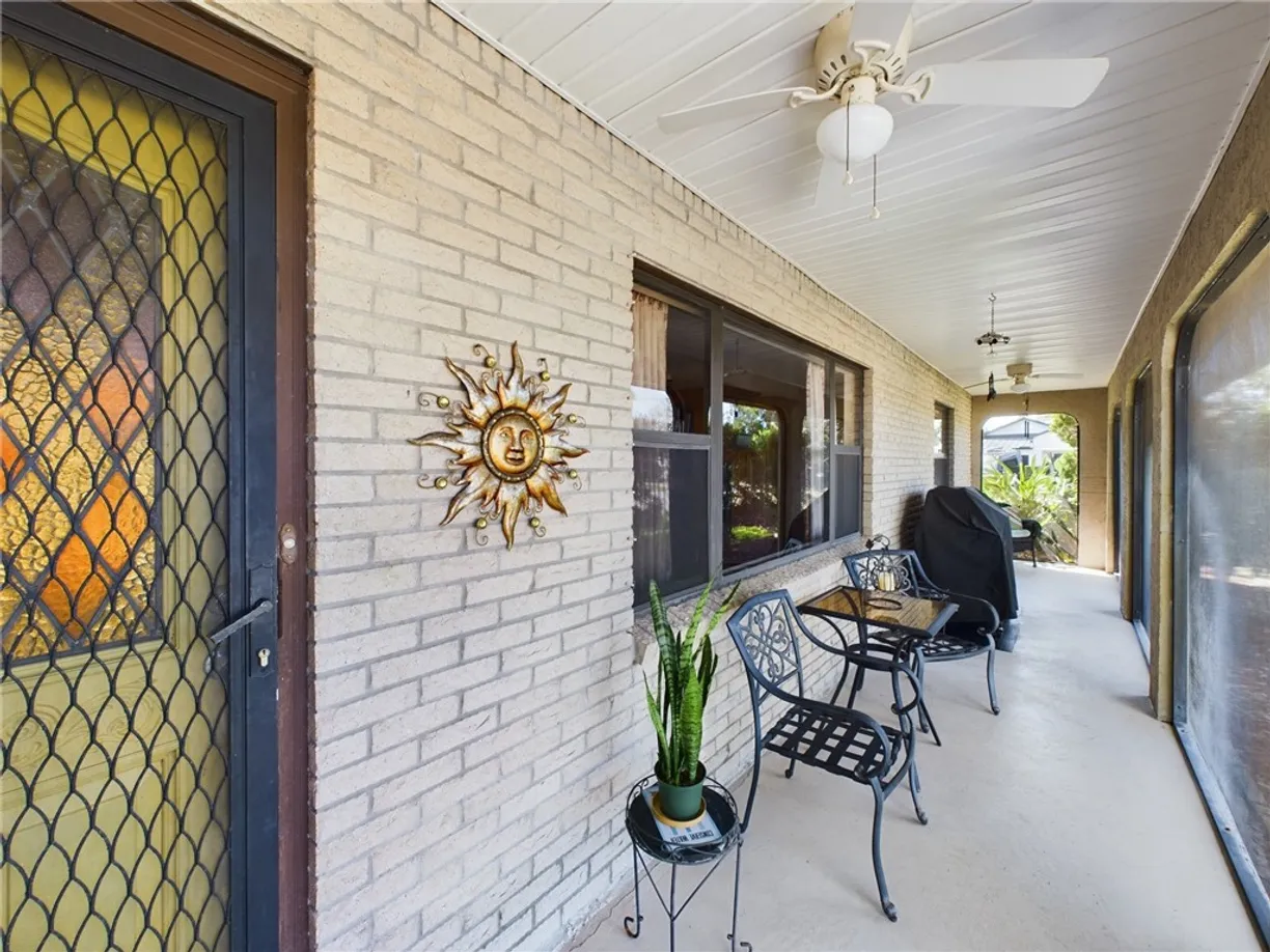 South Florida Real Estate | View 831 Clearmont | Listing