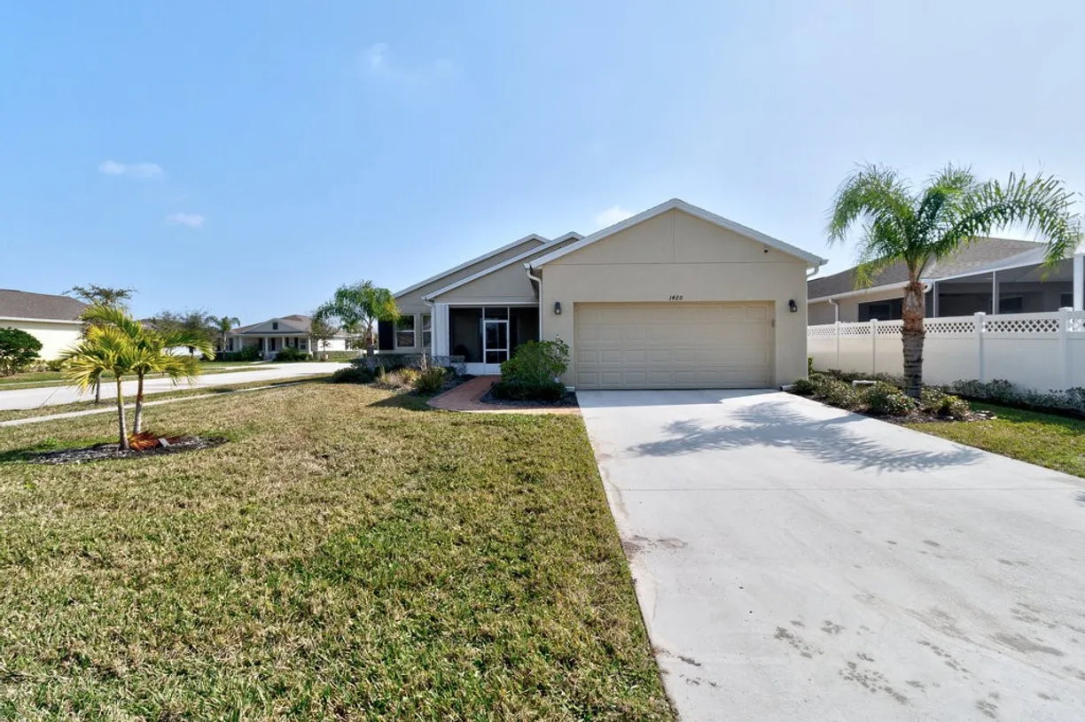 South Florida Real Estate | View 1420 Fortrose | Listing