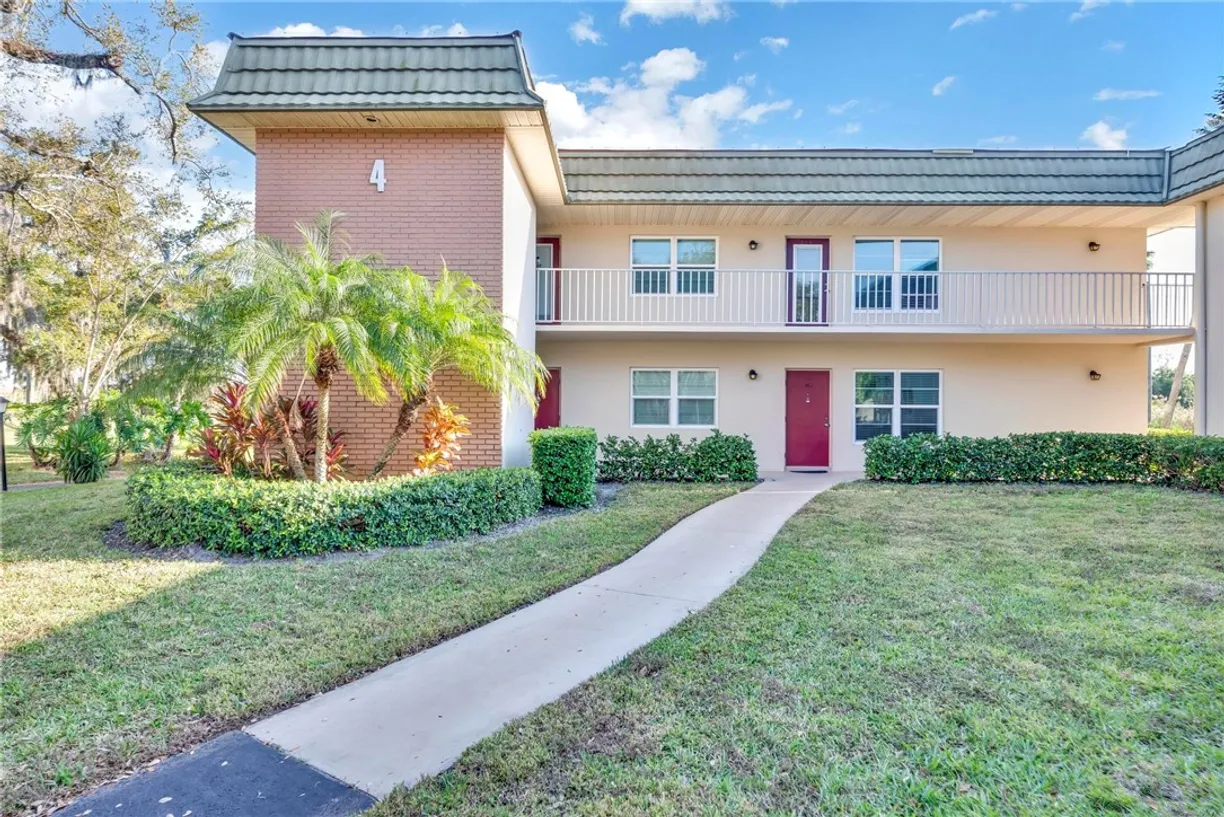South Florida Real Estate | View 4 Vista Gardens, 107 | Listing
