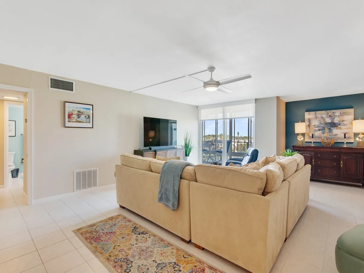 South Florida Real Estate | View 4601 Highway A1a, 506 | Listing