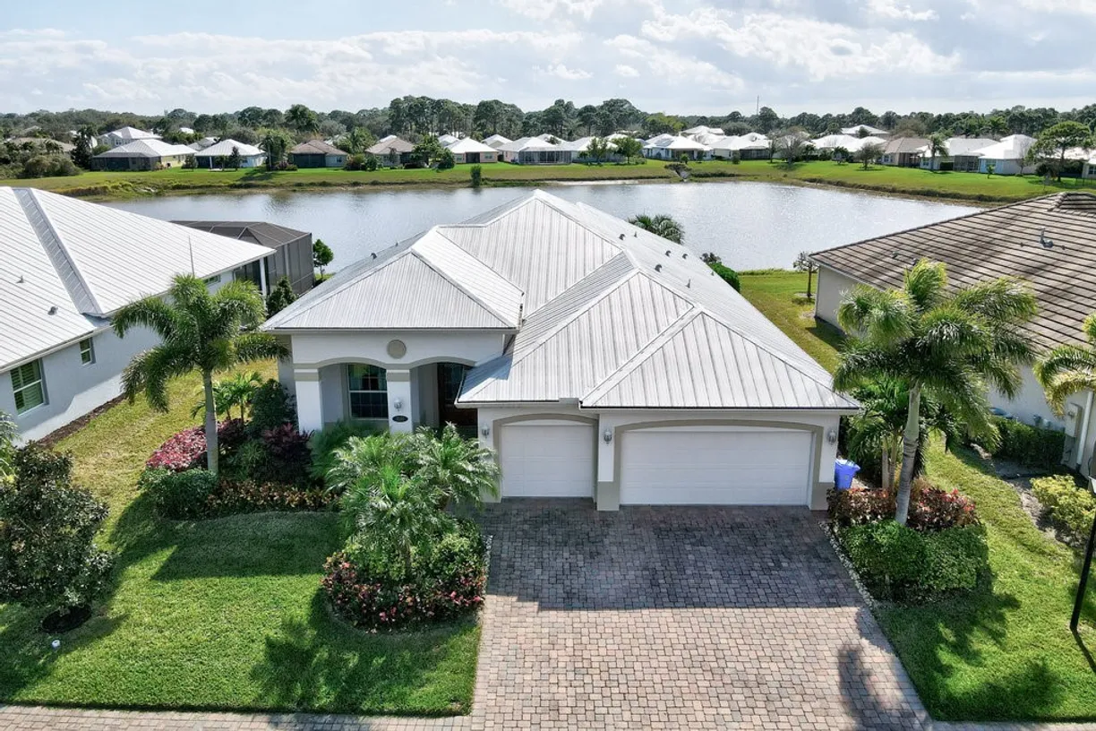 South Florida Real Estate | View 1091 2nd | 3 Beds, 3 Baths