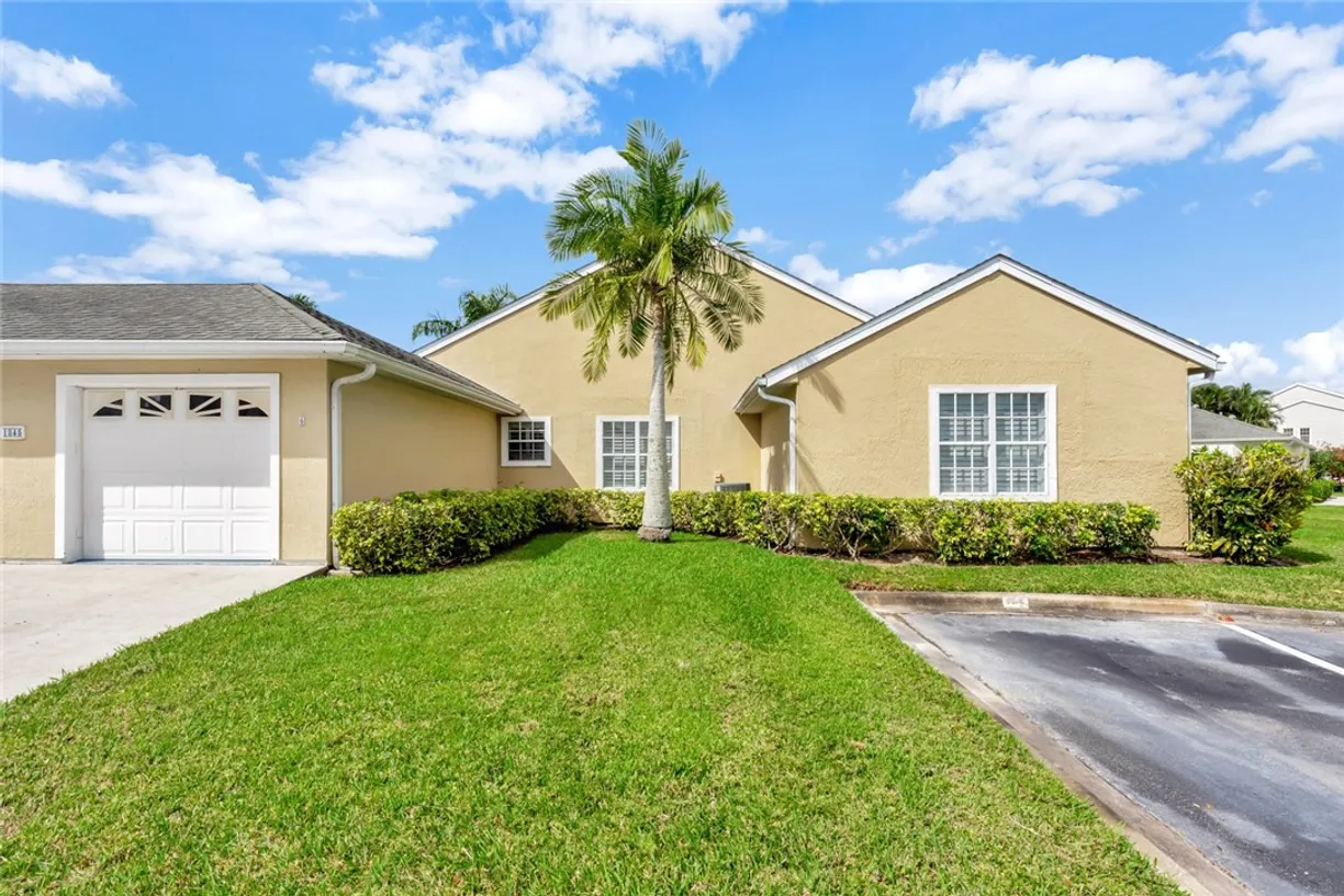 South Florida Real Estate | View 1845 Waterford, 6 | 2 Beds, 2 Baths