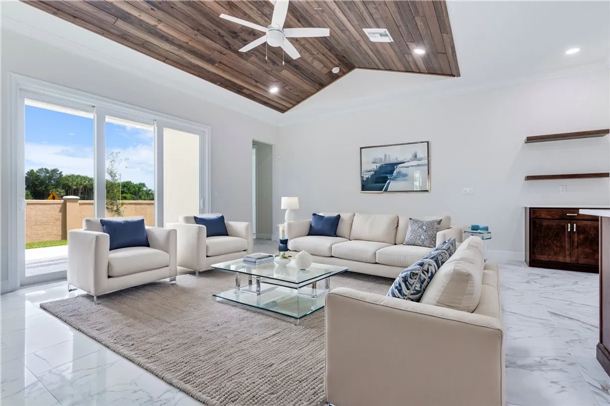 South Florida Real Estate | View 1805 Bridgepointe, 1 | Listing