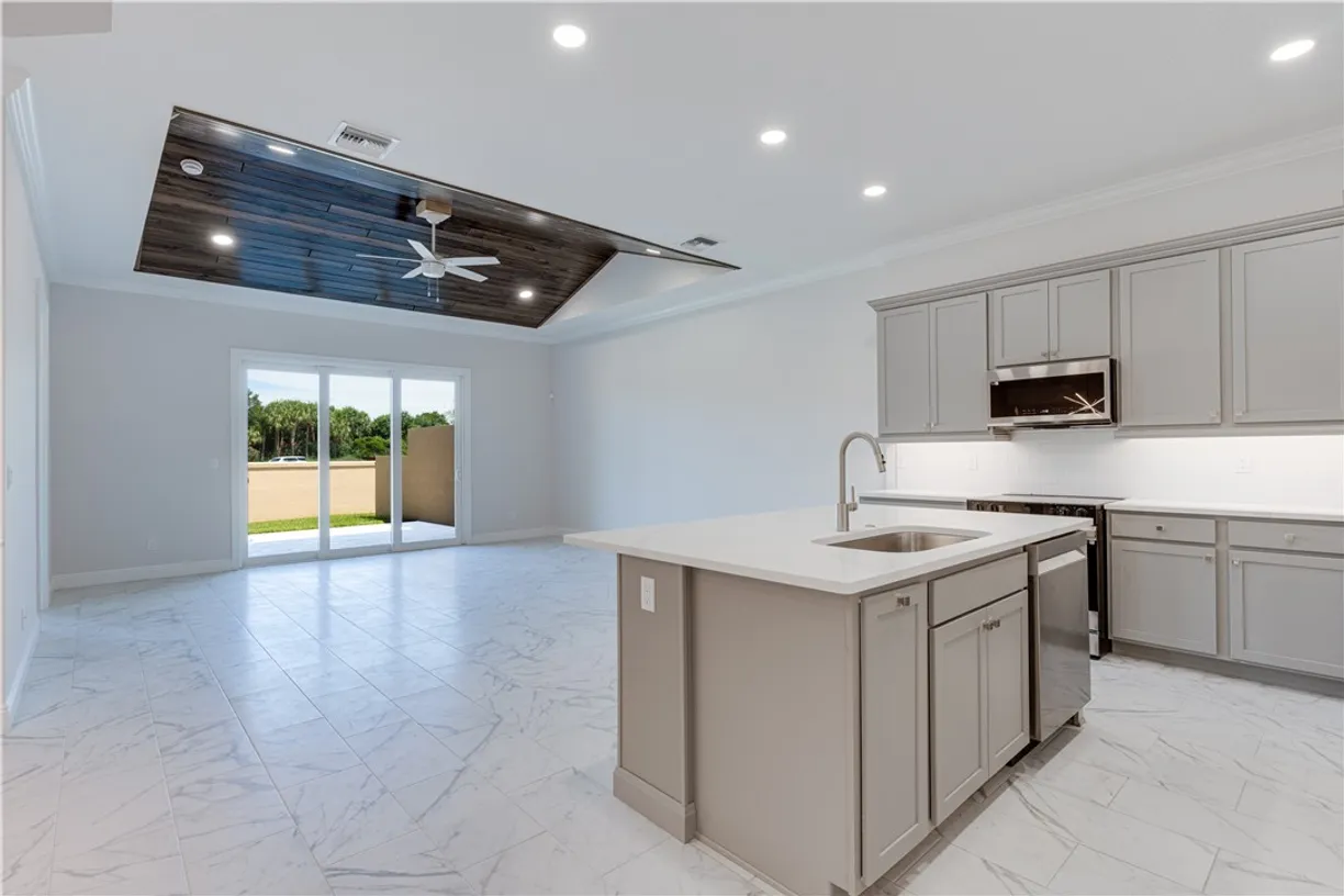 South Florida Real Estate | View 1805 Bridgepointe, 2 | Listing
