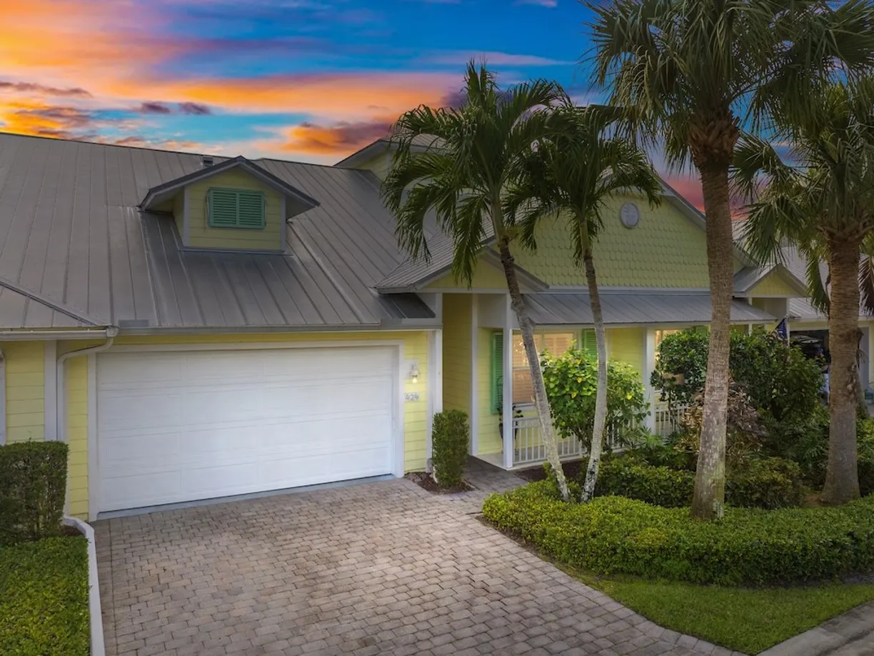 South Florida Real Estate | View 424 Pineapple | 3 Beds, 2 Baths