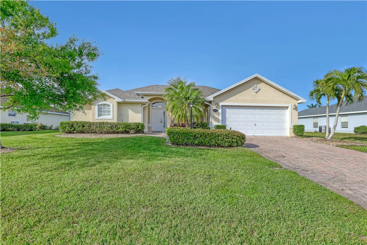 South Florida Real Estate | View 5624 Riverboat | 3 Beds, 2 Baths