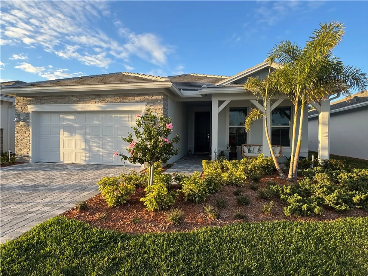 South Florida Real Estate | View 1161 Haven | 3 Beds, 2 Baths