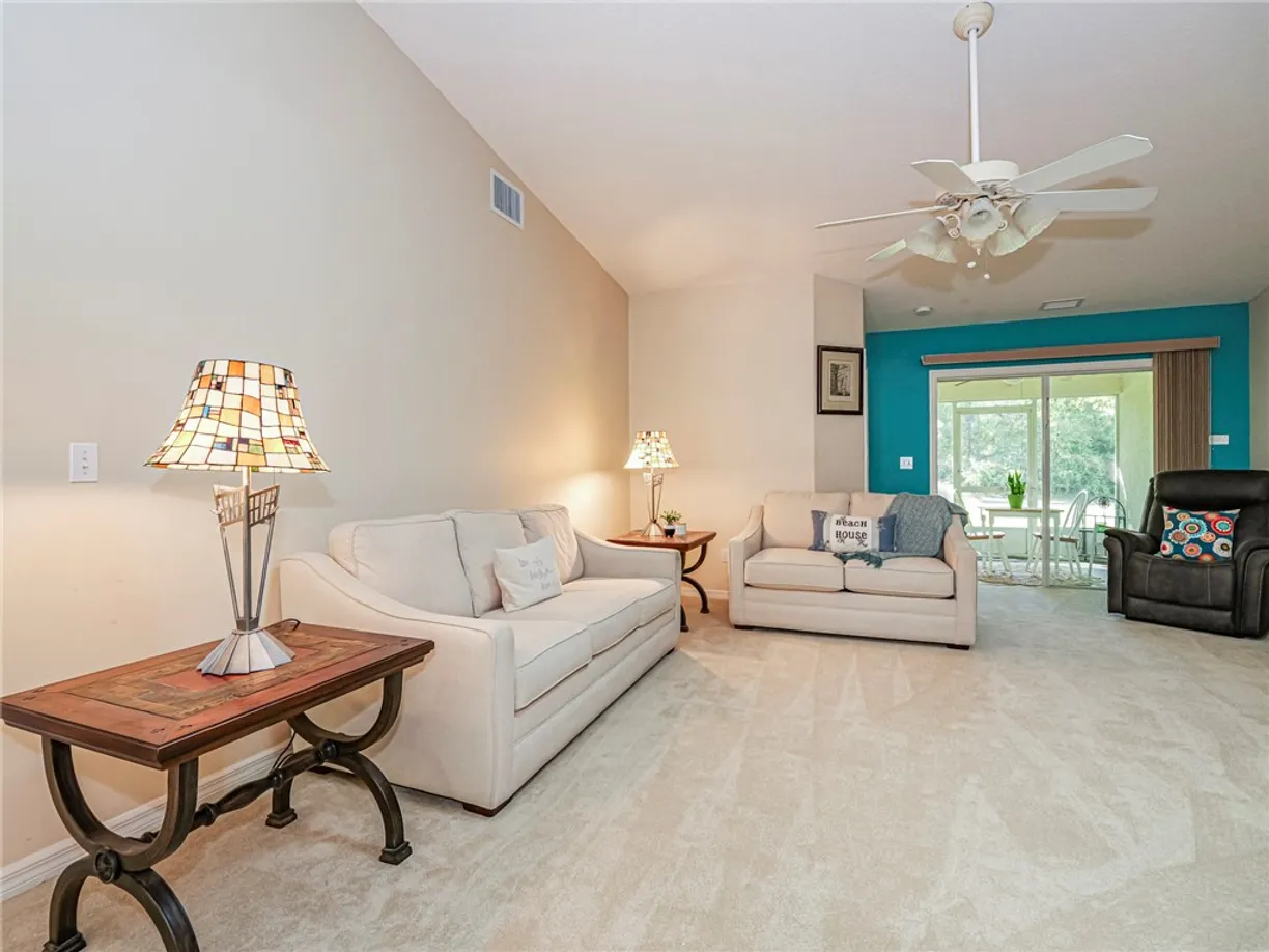 South Florida Real Estate | View 946 S Easy | Listing