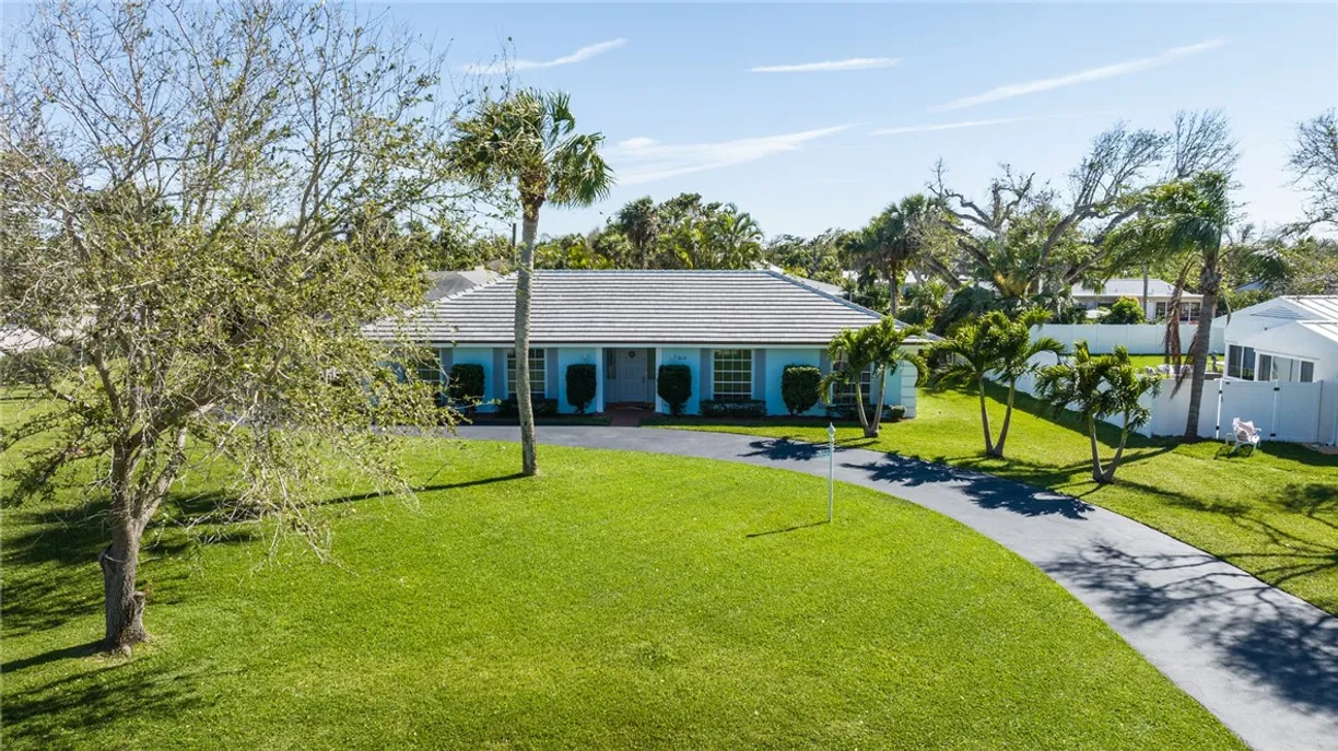 South Florida Real Estate | View 618 Conn | Listing