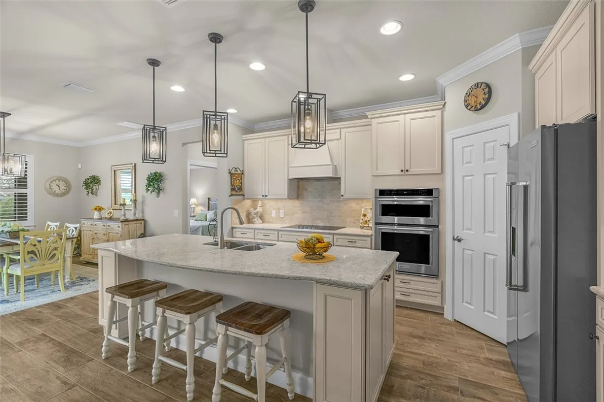 South Florida Real Estate | View 5288 Turtle Creek | 2 Beds, 2 Baths