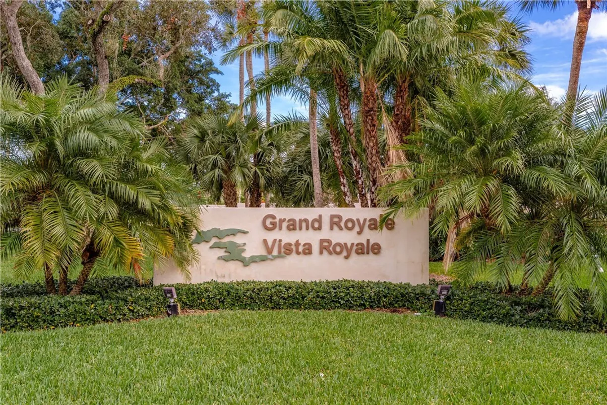 South Florida Real Estate | View 67 Royal Oak, 105 | 1 Bed, 1 Bath