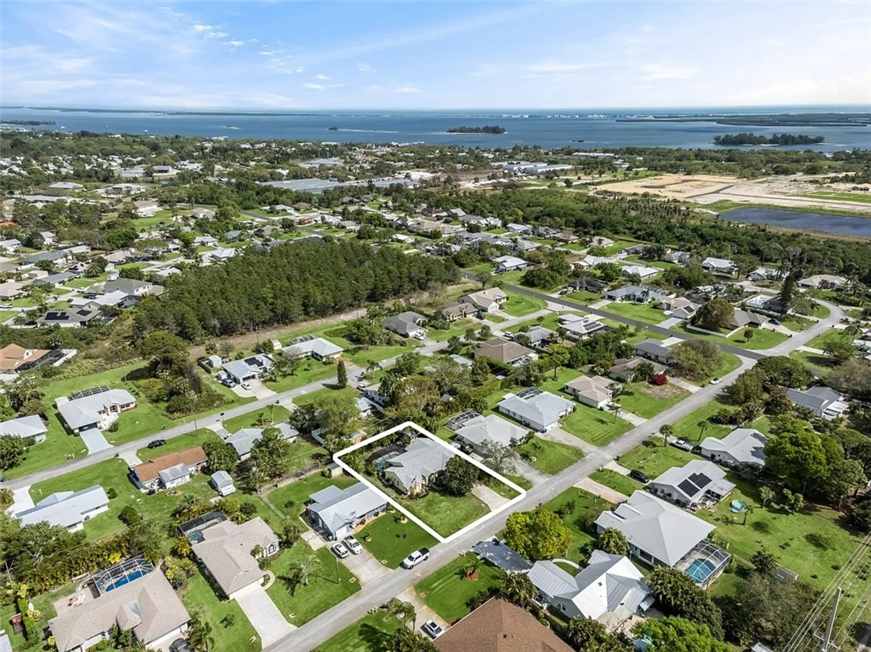 South Florida Real Estate | View 192 Delaware | Listing