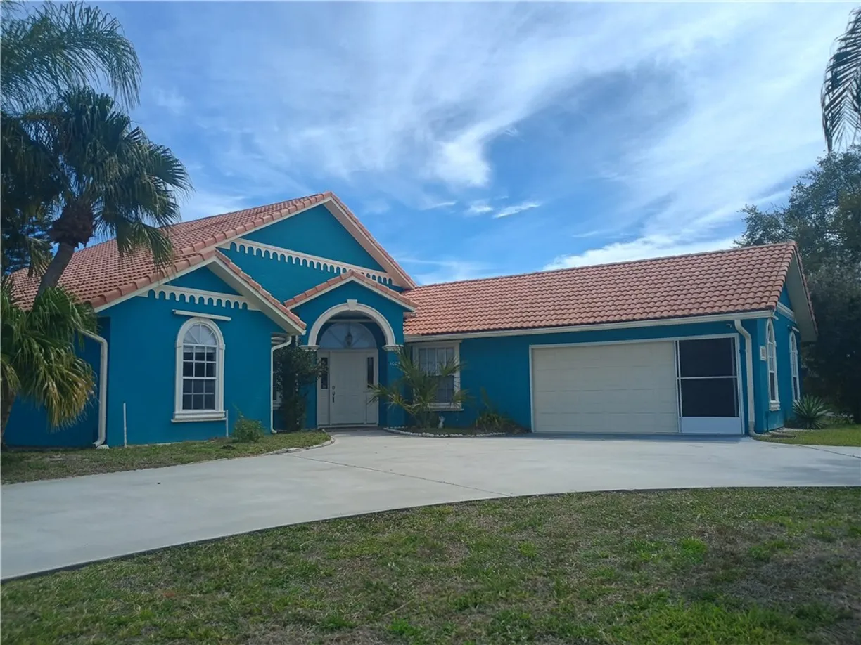 South Florida Real Estate | View 1002 Barber | 3 Beds, 2 Baths