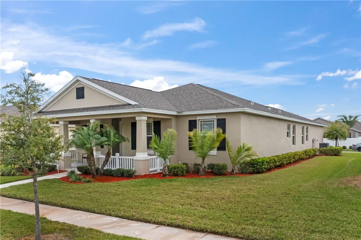 South Florida Real Estate | View 1465 Bruntsfield | Listing