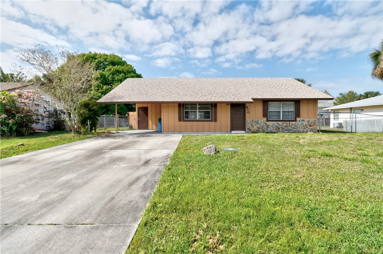 South Florida Real Estate | View 970 Clearmont | 2 Beds, 2 Baths