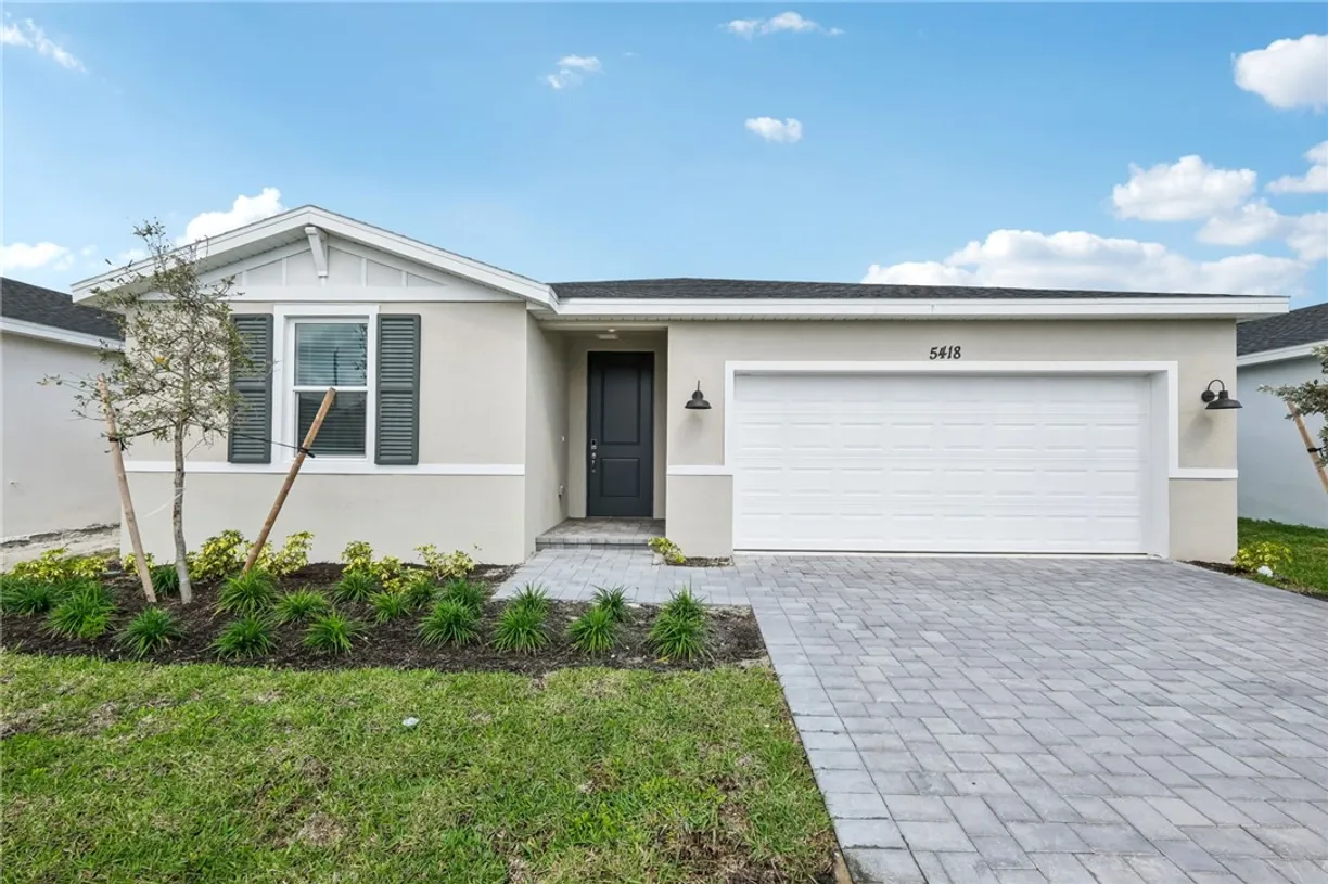 South Florida Real Estate | View 5418 Hampton Park | 4 Beds, 3 Baths