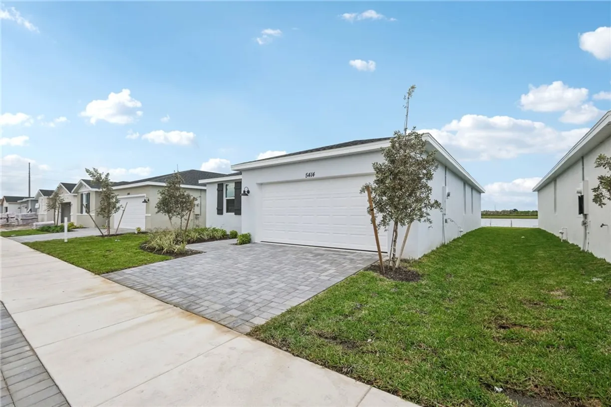 South Florida Real Estate | View 5414 Hampton Park | Listing
