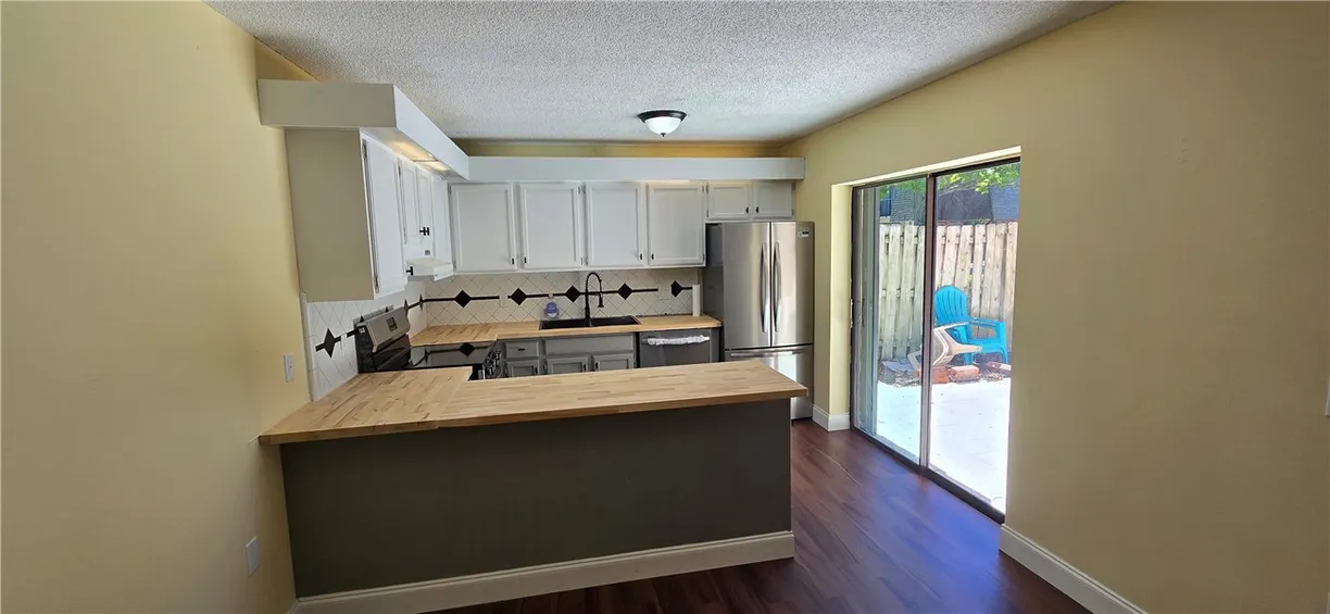 South Florida Real Estate | View 350 E Waverly, D | Listing