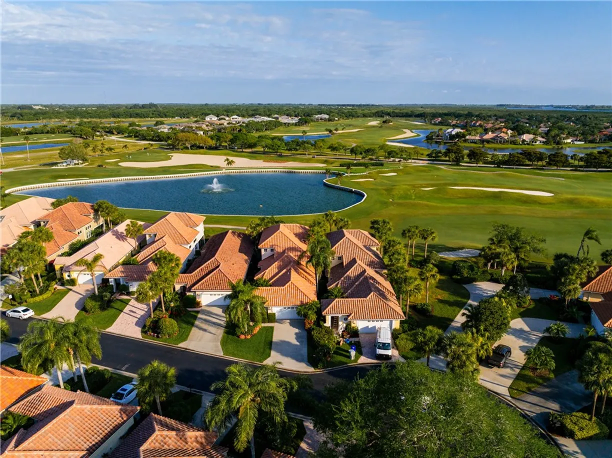South Florida Real Estate | View 1725 Victoria | Listing