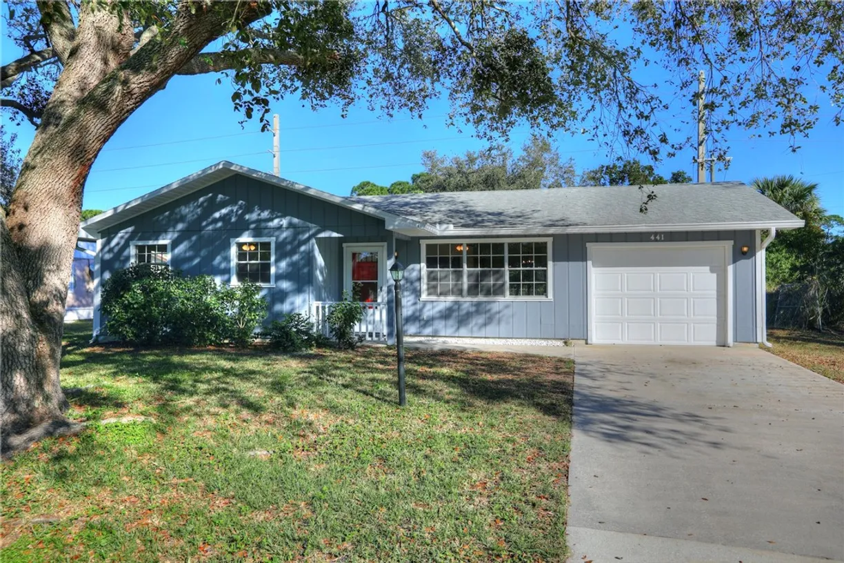 South Florida Real Estate | View 441 Columbus | 3 Beds, 2 Baths