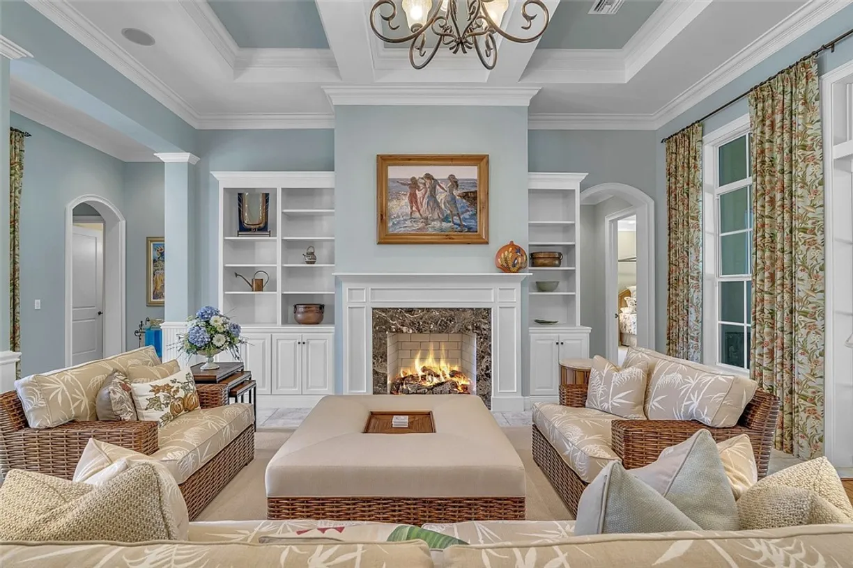 South Florida Real Estate | View 411 S Palm Island | 3 Beds, 3 Baths