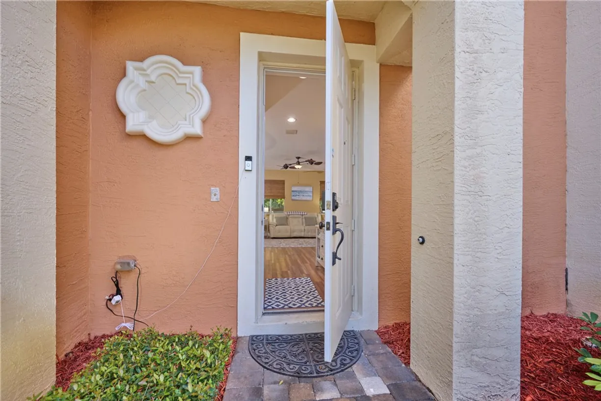 South Florida Real Estate | View 2475 Langrove | Listing