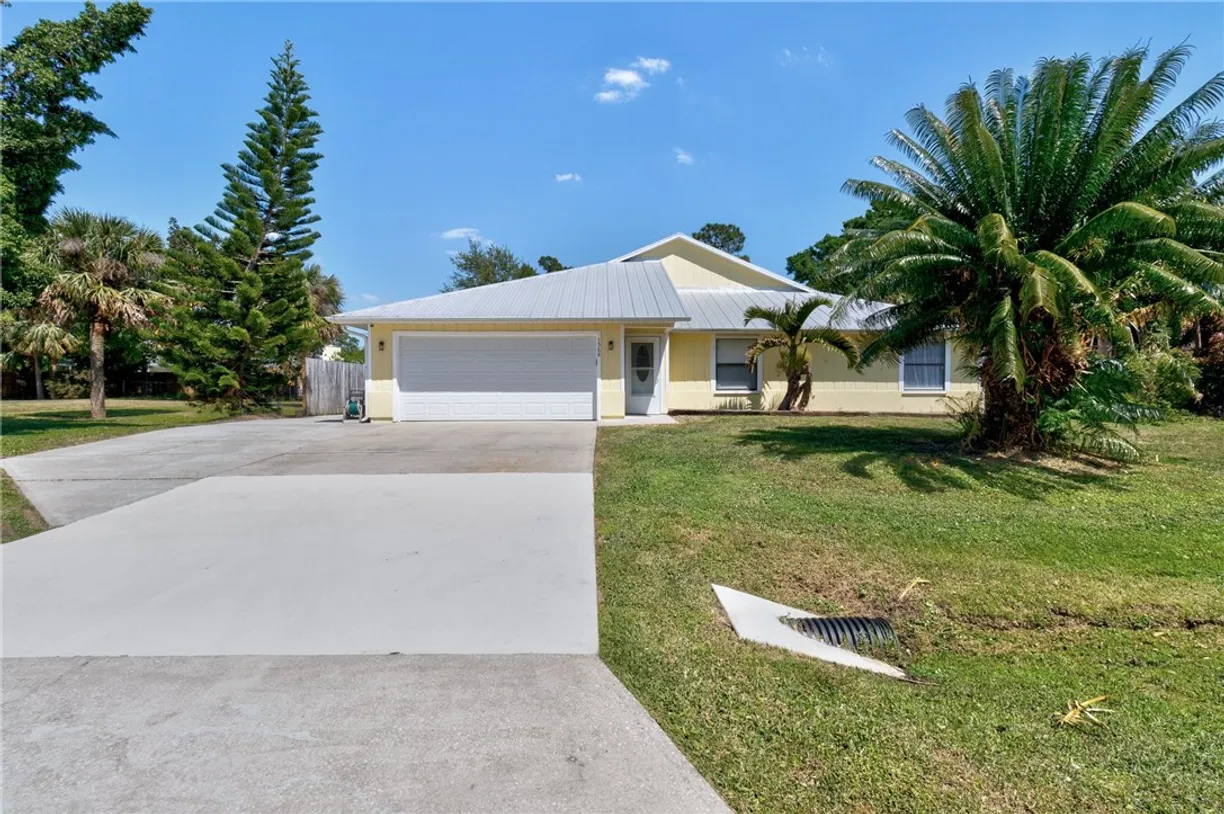 South Florida Real Estate | View 1568 Quatrain | Listing