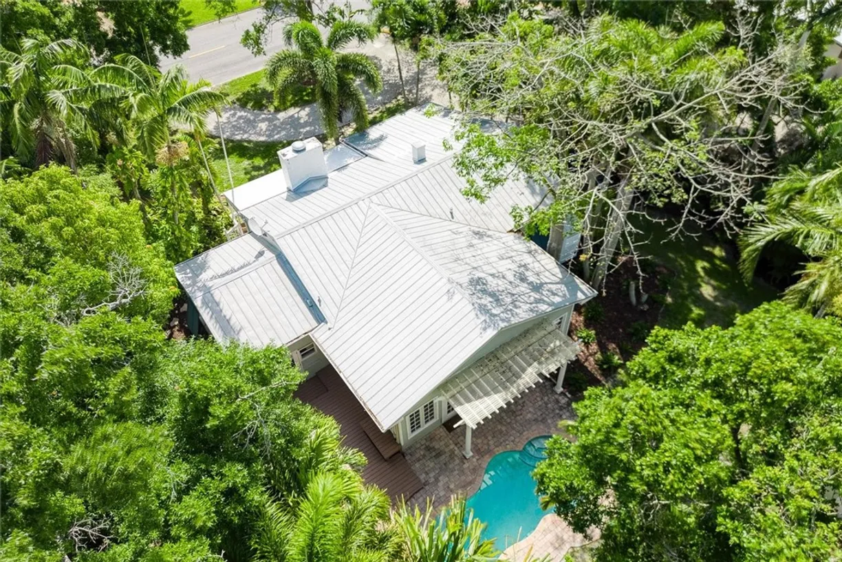 South Florida Real Estate | View 2239 vero beach | 3 Beds, 3 Baths