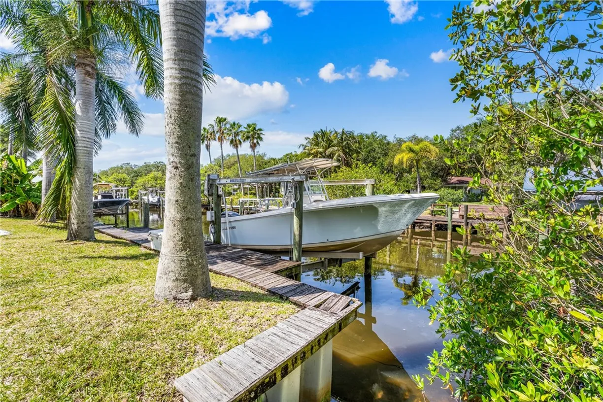 South Florida Real Estate | View 3015 Nassau | Listing