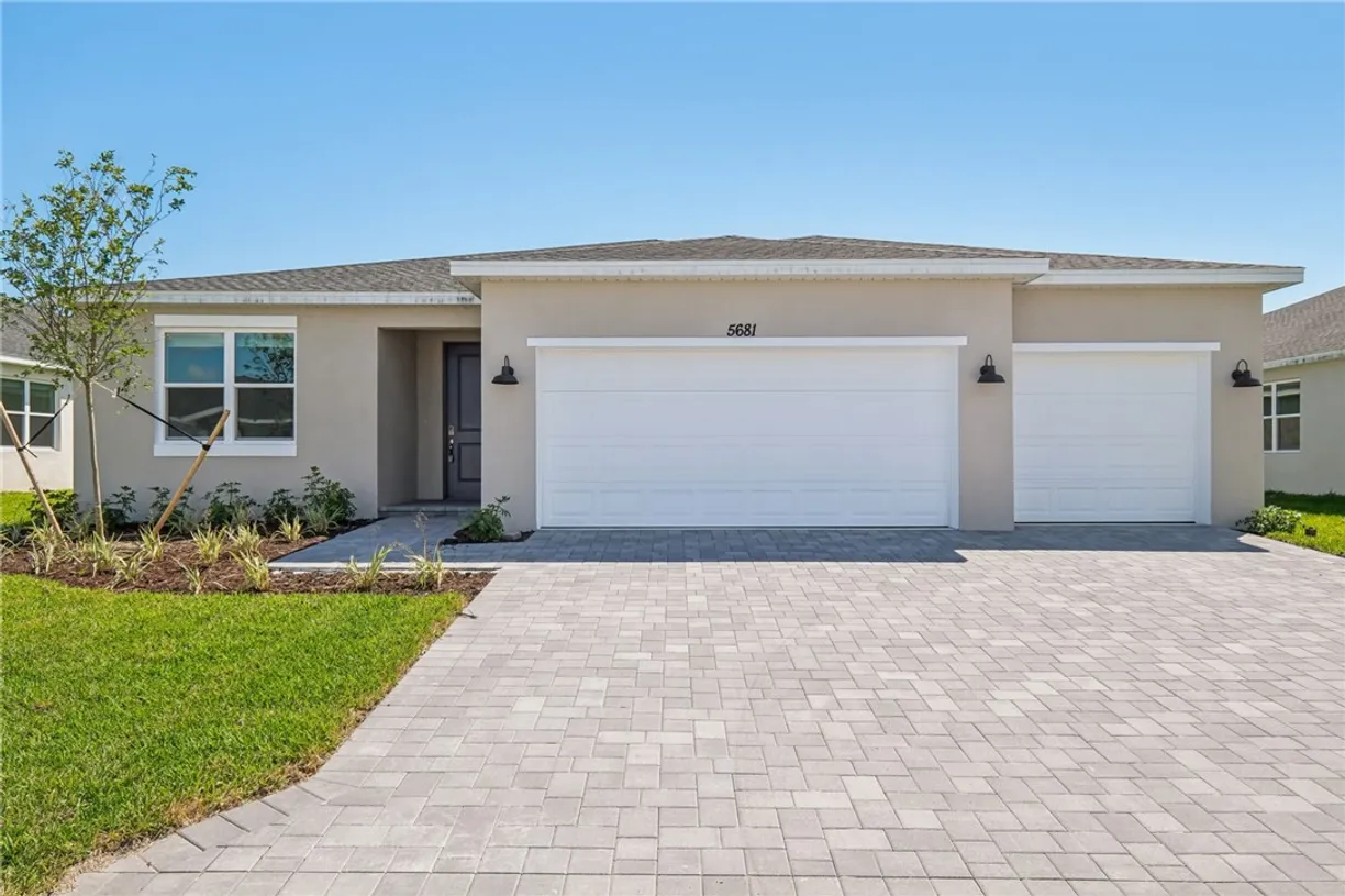 South Florida Real Estate | View 5681 Hampton Park | 4 Beds, 3 Baths