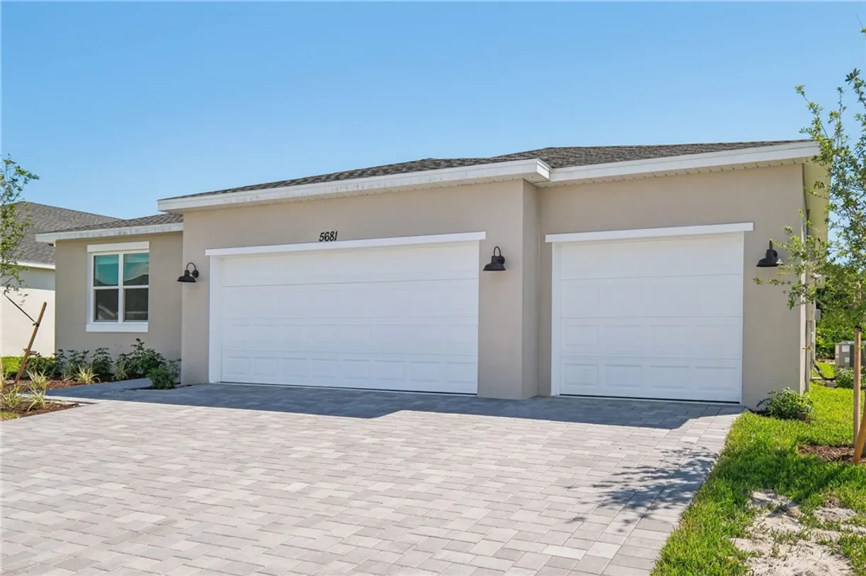 South Florida Real Estate | View 5681 Hampton Park | Listing