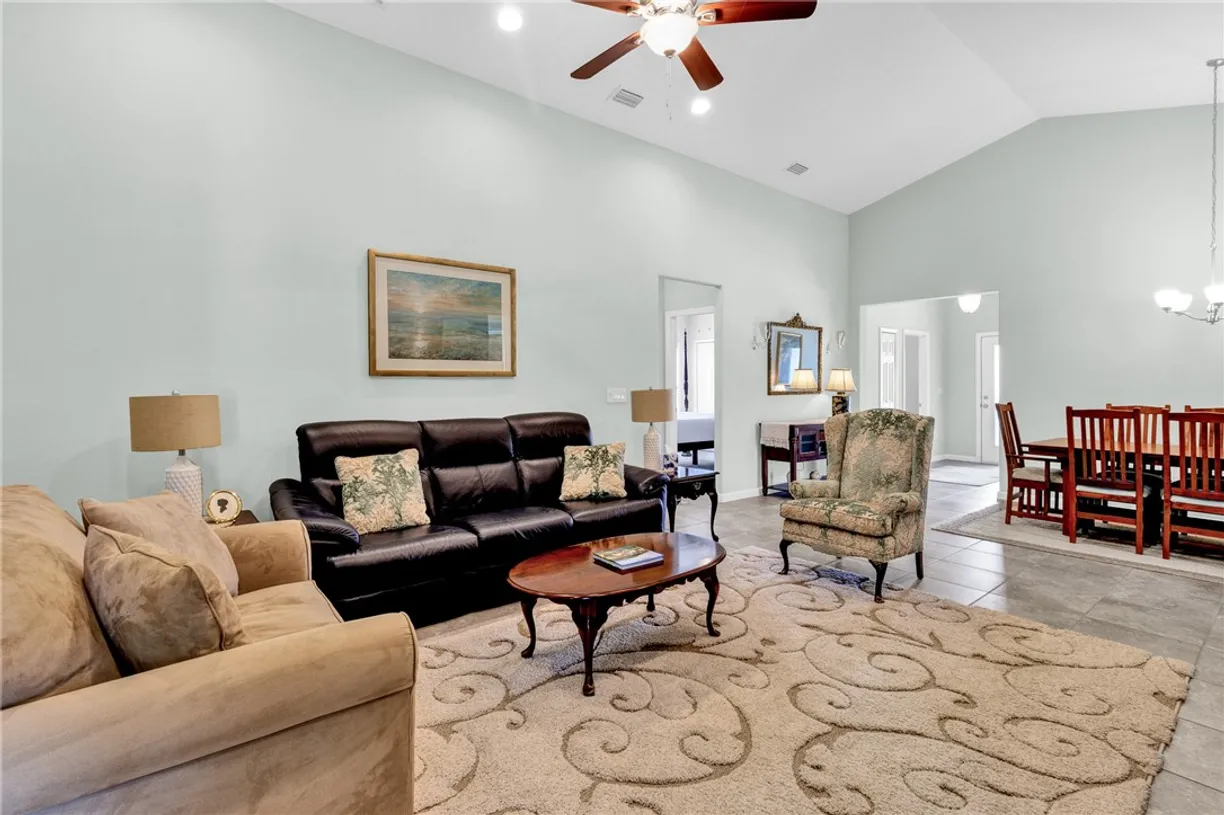 South Florida Real Estate | View 6007 Ridge Lake | Listing