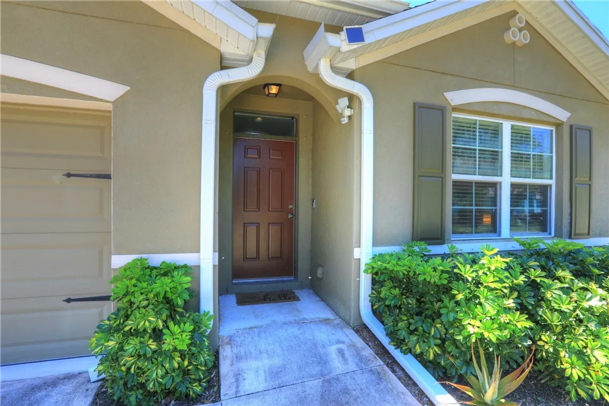 South Florida Real Estate | View 851 Foster | Listing