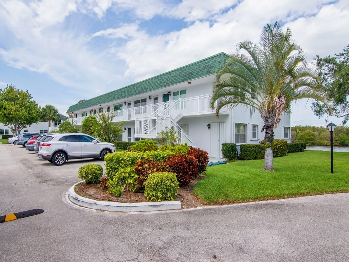 South Florida Real Estate | View 2800 Indian River, 8F | Listing