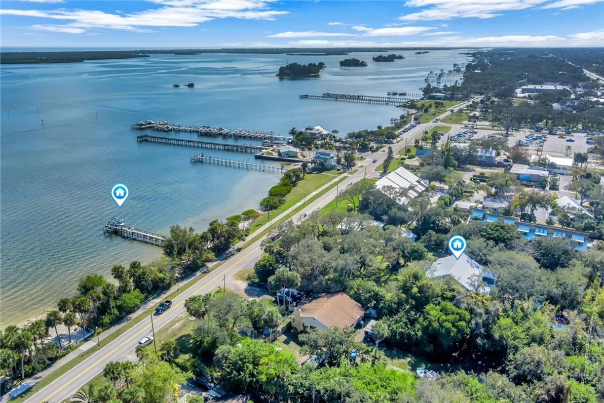 South Florida Real Estate | View 925 Indian River | Listing