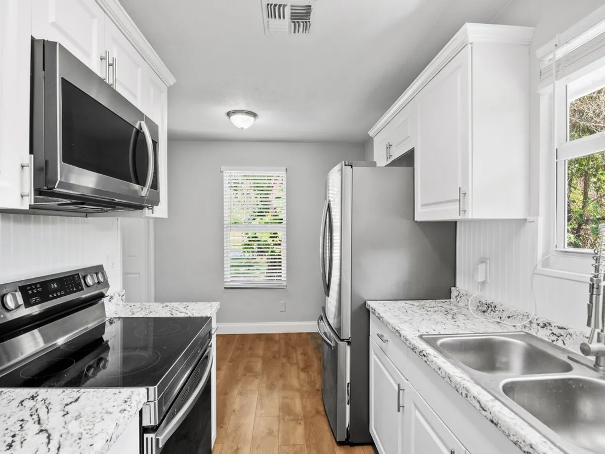 South Florida Real Estate | View 1325 17th | Listing