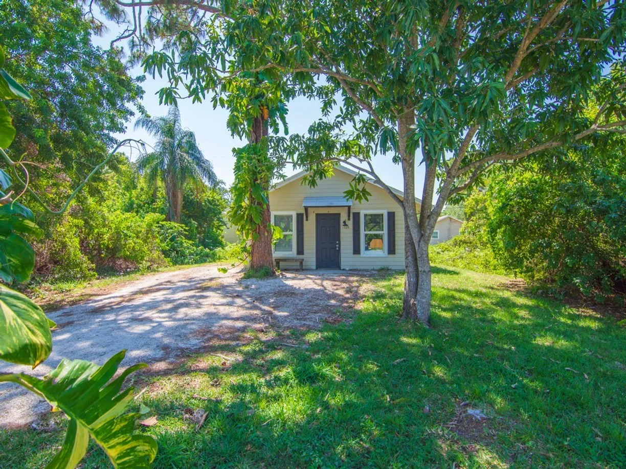 South Florida Real Estate | View 1325 17th | Listing