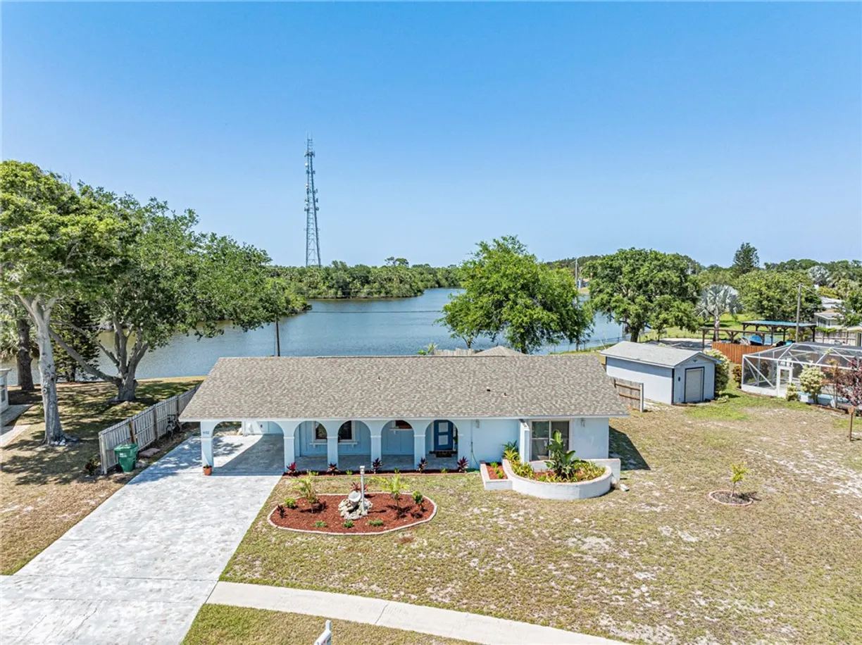 South Florida Real Estate | View 902 Canal | 3 Beds, 2 Baths