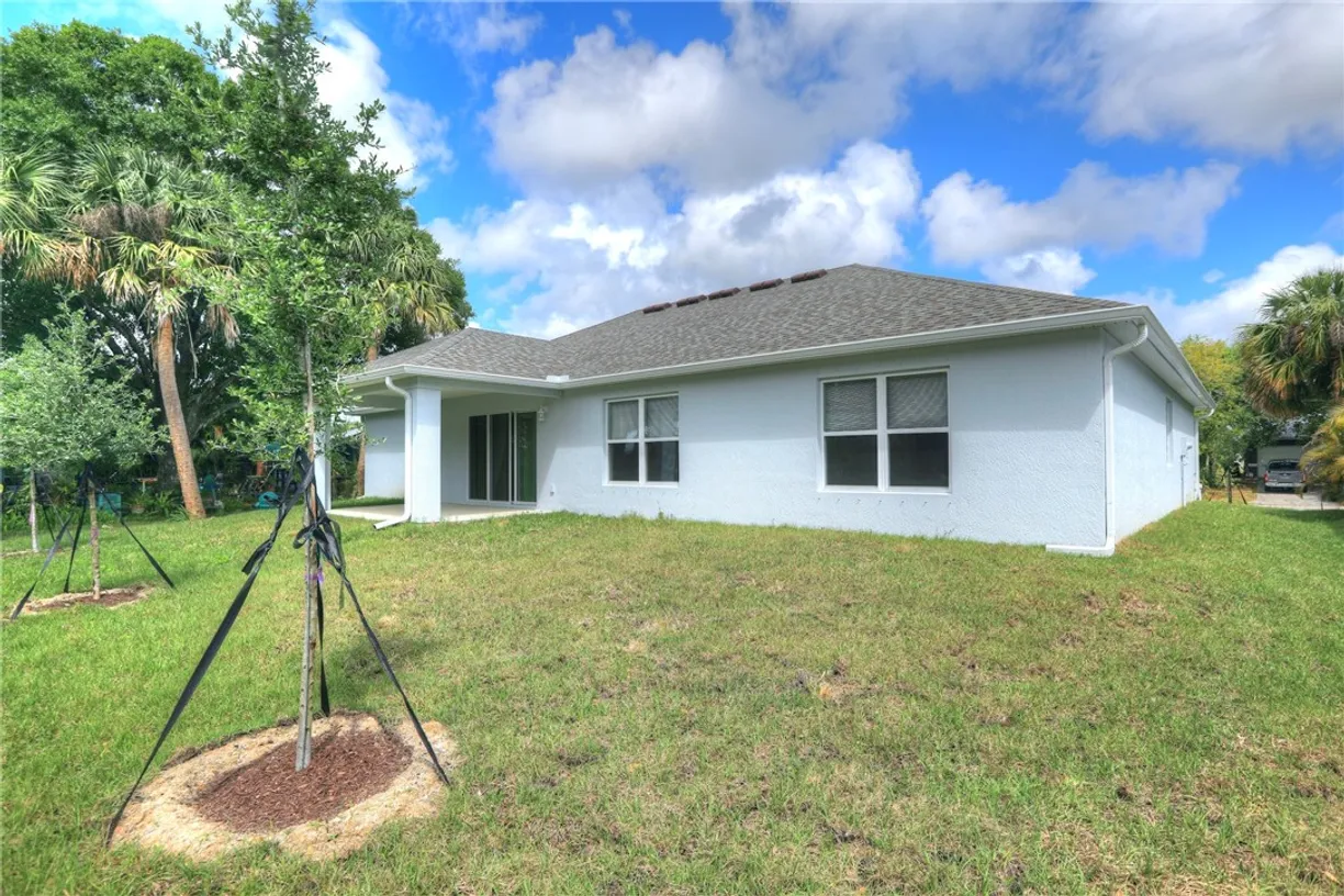South Florida Real Estate | View 426 Lanfair | Listing