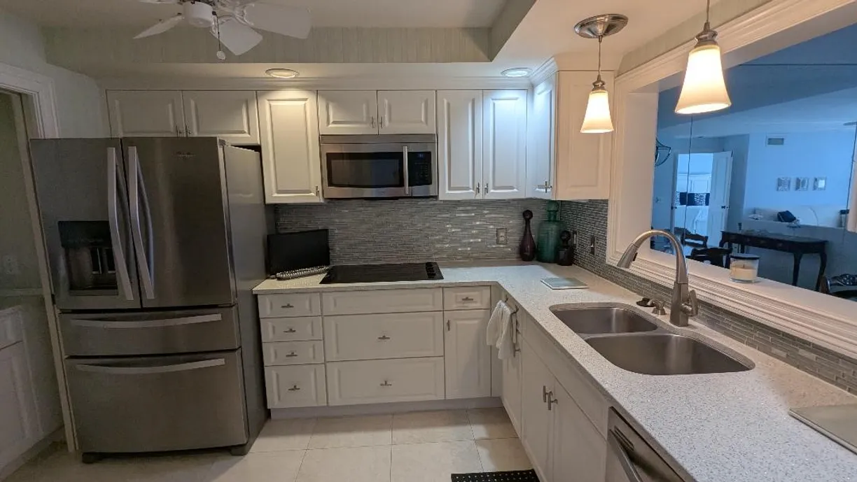 South Florida Real Estate | View 1903 Bay, 206 | Listing