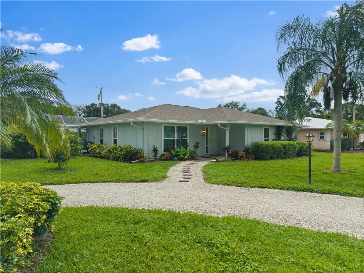 1270 42nd, County Central, FL 32960 Property for sale