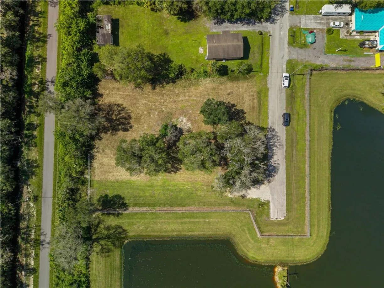 1075 Lincoln, Fellsmere, FL 32948 Property for sale