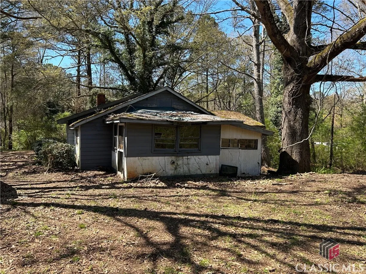 Athens, GA Real Estate | View 190 Bowles Drive, 1 | 3 Beds, 2 Baths
