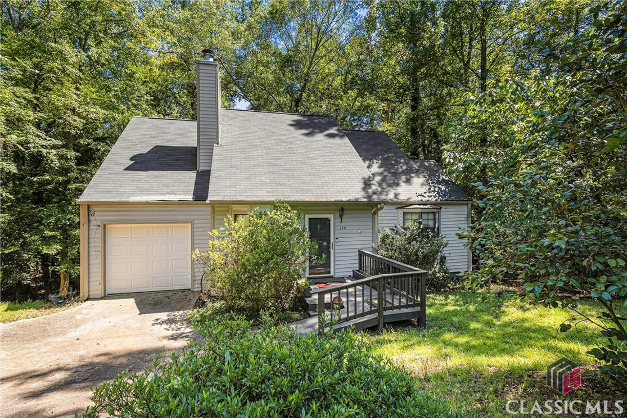 Athens, GA Real Estate | View 170 Dell Avenue | 3 Beds, 2 Baths