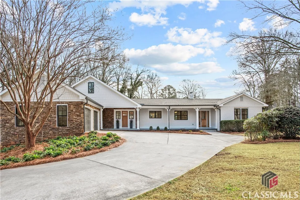 Athens, GA Real Estate | View 833 William Street | 4 Beds, 2 Baths