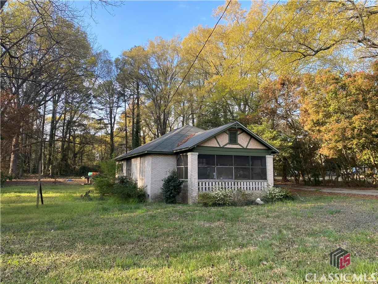 Athens, GA Real Estate | View 1006 E Church Street | 2 Beds, 1 Bath