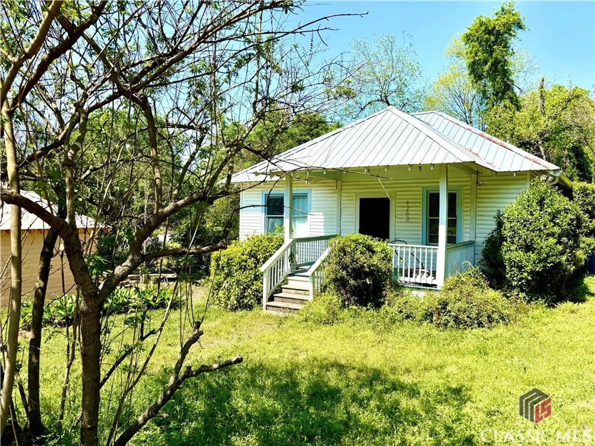 Athens, GA Real Estate | View 1263 E Broad Street | Listing