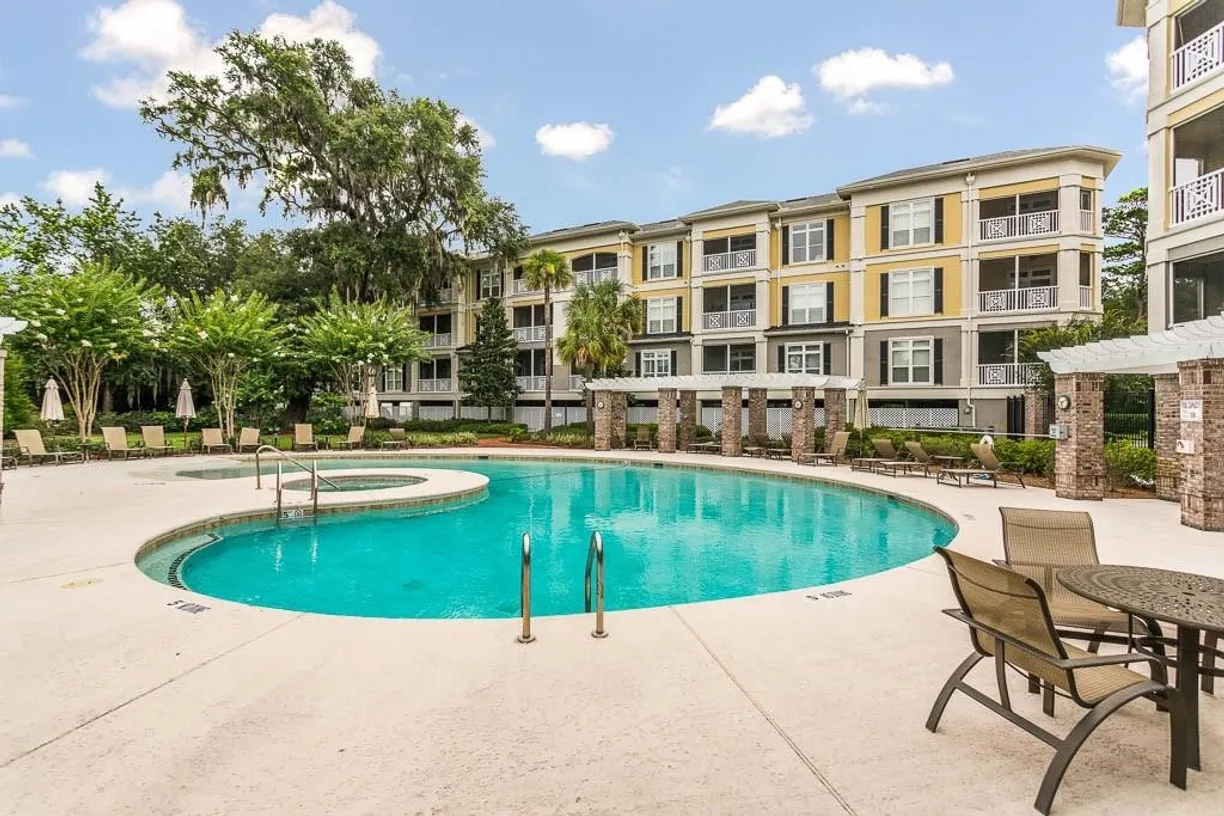 Savannah Real Estate | View 1201 Grand View Drive | Listing